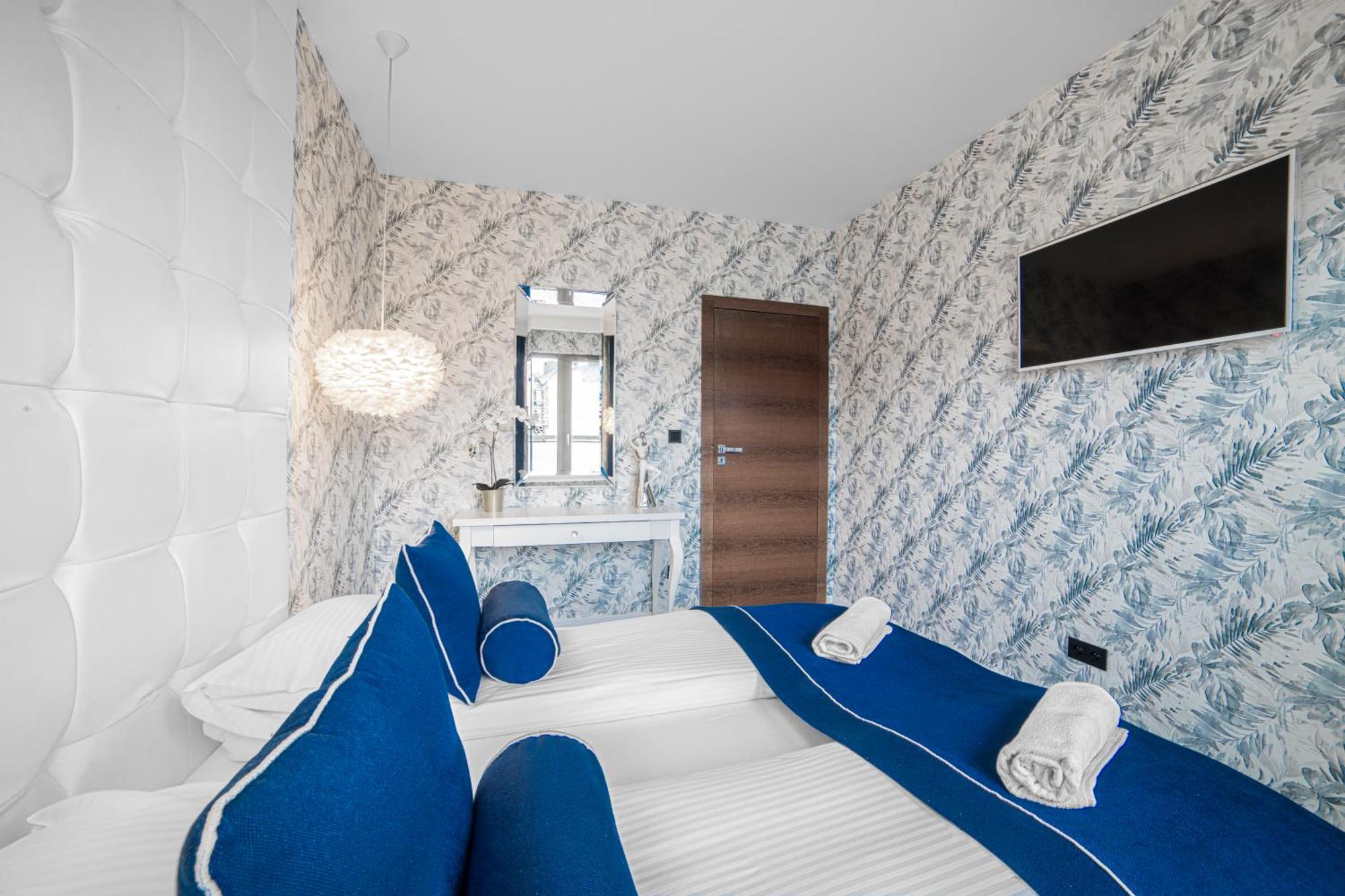 Apartament Amber Centrum Z Basenem Apartman Gdańsk Kültér fotó